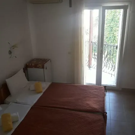 Nikolas Pensjonat Skiatos