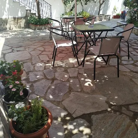 Nikolas Skiathos Town