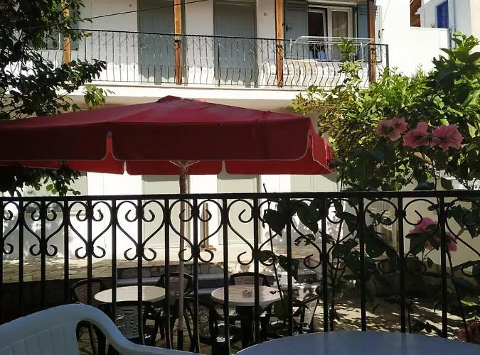 Guest house Nikolas 3*